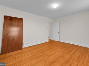 1235 E Barringer Street, Philadelphia PA 19119