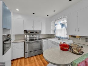 1235 E Barringer Street, Philadelphia PA 19119