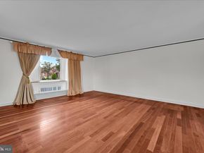 1235 E Barringer Street, Philadelphia PA 19119