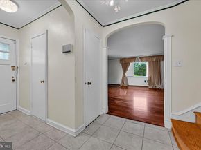 1235 E Barringer Street, Philadelphia PA 19119