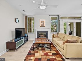 1367C Garden Wall Circle 710, Reston VA 20194