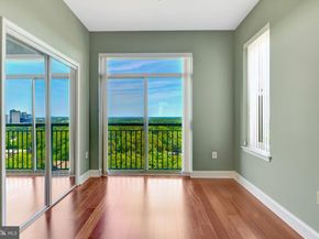 11776 Stratford House Place 1404, Reston VA 20190