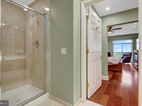 11776 Stratford House Place 1404, Reston VA 20190