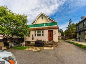 227 S Fairview Avenue, Upper Darby PA 19082