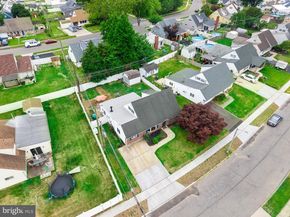 7 Misty Pine Road, Levittown PA 19056