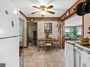 7 Misty Pine Road, Levittown PA 19056
