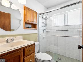 7 Misty Pine Road, Levittown PA 19056