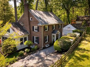 8378 Glen Road, Elkins Park PA 19027