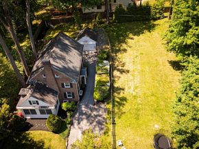 8378 Glen Road, Elkins Park PA 19027