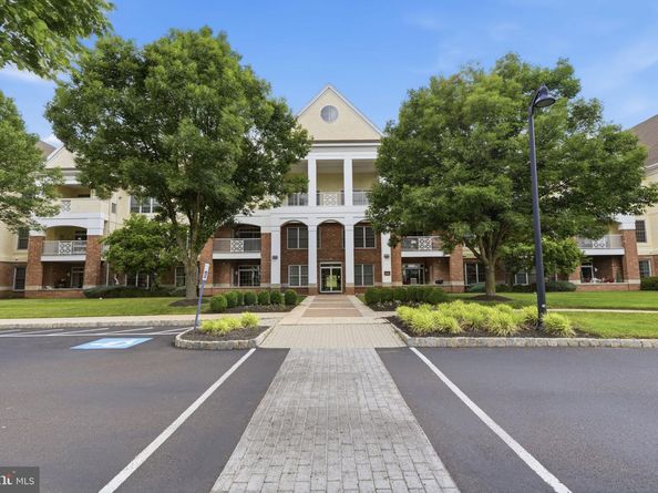 2207 Meridian Boulevard 2207, Warrington PA 18976