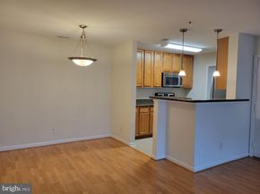3178 Summit Square Drive 3B12, Oakton VA 22124
