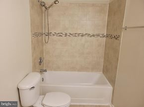 3178 Summit Square Drive 3B12, Oakton VA 22124