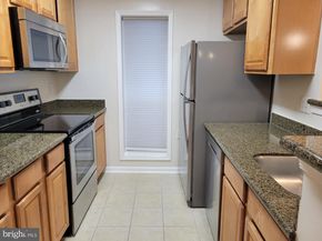 3178 Summit Square Drive 3B12, Oakton VA 22124