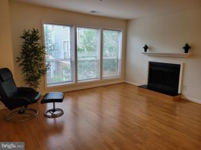 3178 Summit Square Drive 3B12, Oakton VA 22124