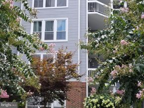 3178 Summit Square Drive 3B12, Oakton VA 22124