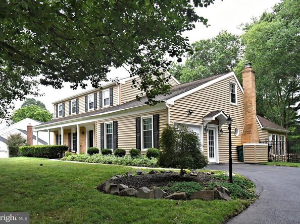 817 Stark Circle, Yardley PA 19067