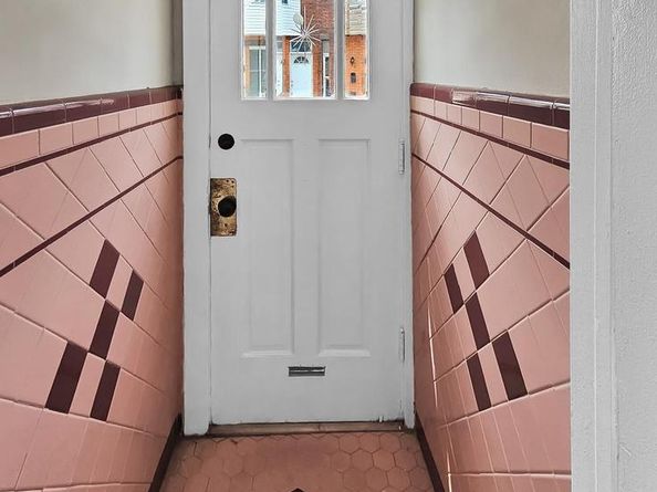 2005 Mercy Street, Philadelphia PA 19145
