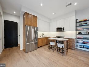 2525 Pennsylvania Avenue NW 301, Washington DC 20037