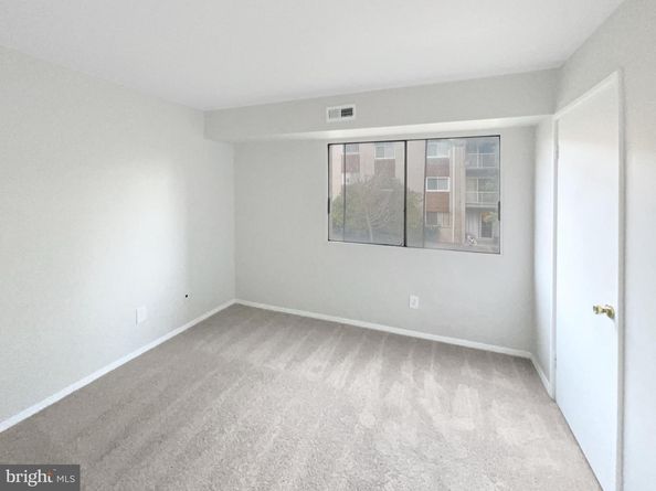 8006 Chanute Place 10, Falls Church VA 22042