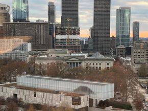 2001 Hamilton Street 1726, Philadelphia PA 19130