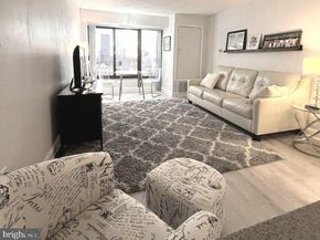 2001 Hamilton Street 1726, Philadelphia PA 19130