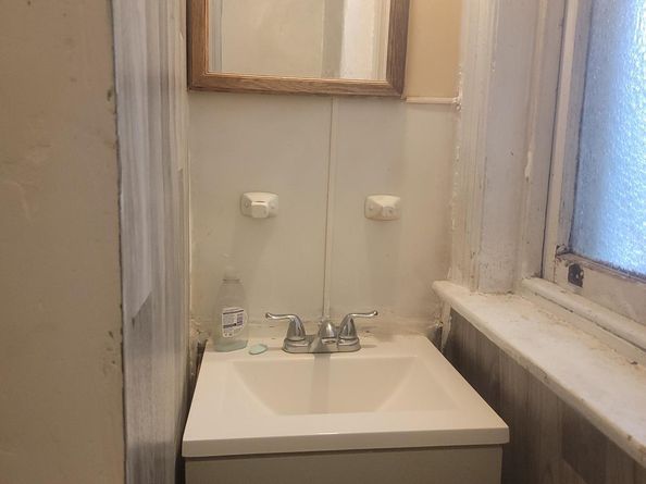4111 N 8TH Street, Philadelphia PA 19140