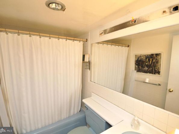 700 7TH Street SW 116, Washington DC 20024