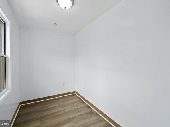 1254 Meigs Place NE, Washington DC 20002