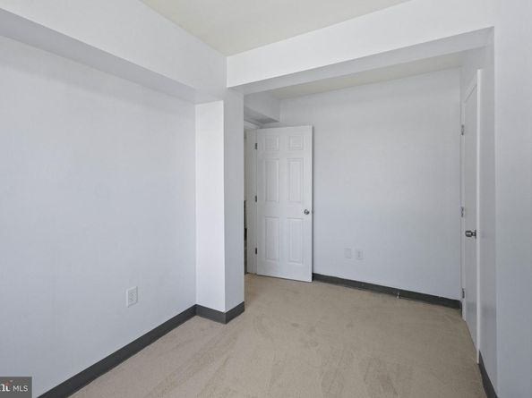 1254 Meigs Place NE, Washington DC 20002