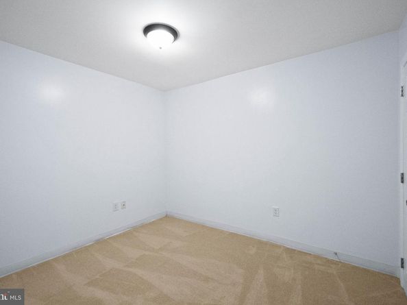 1254 Meigs Place NE, Washington DC 20002