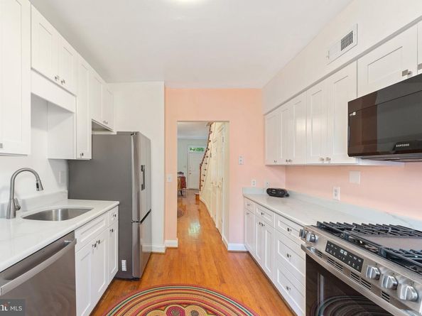 328 A Street NE, Washington DC 20002
