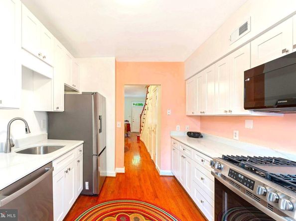 328 A Street NE, Washington DC 20002