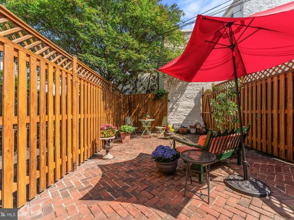 328 A Street NE, Washington DC 20002