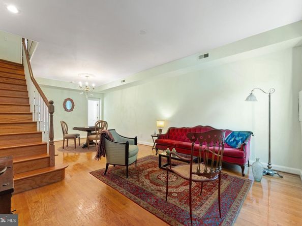 328 A Street NE, Washington DC 20002