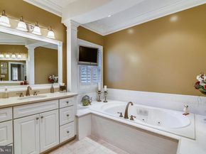 2017 Woodford Road, Vienna VA 22182