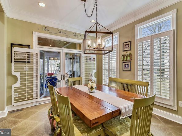 2017 Woodford Road, Vienna VA 22182