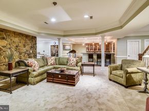 2017 Woodford Road, Vienna VA 22182
