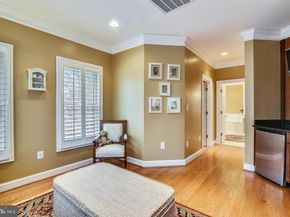 2017 Woodford Road, Vienna VA 22182