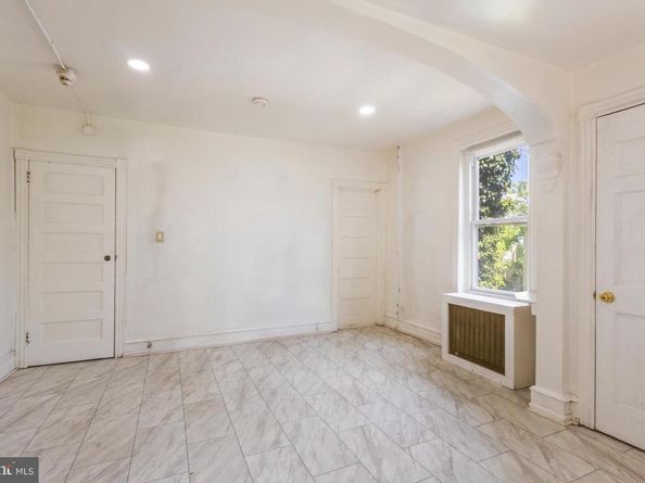 5012 Greene Street, Philadelphia PA 19144
