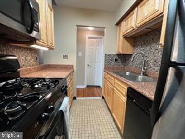 1028 Pine Street 4, Philadelphia PA 19107
