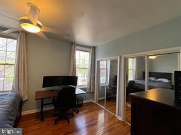 1028 Pine Street 4, Philadelphia PA 19107