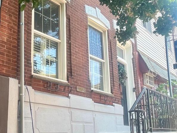 1845 S 15TH Street, Philadelphia PA 19145