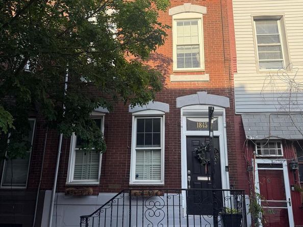 1845 S 15TH Street, Philadelphia PA 19145