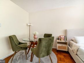 922 24TH Street NW 419, Washington DC 20037