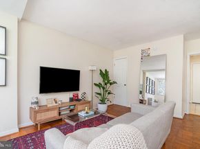 922 24TH Street NW 419, Washington DC 20037