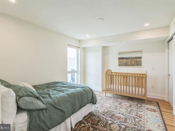 407 Salmon Street, Philadelphia PA 19125