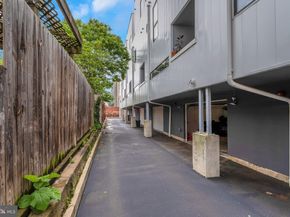 407 Salmon Street, Philadelphia PA 19125