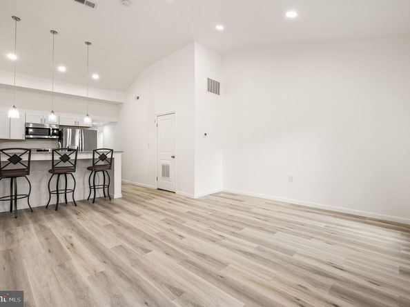 1633 Germantown Avenue, Philadelphia PA 19122