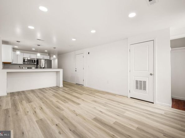 1633 Germantown Avenue, Philadelphia PA 19122