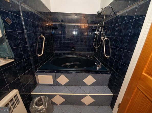 1612 E Willow Grove Avenue, Glenside PA 19038